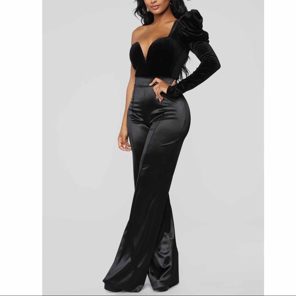 Fashion nova black satin wide leg pants